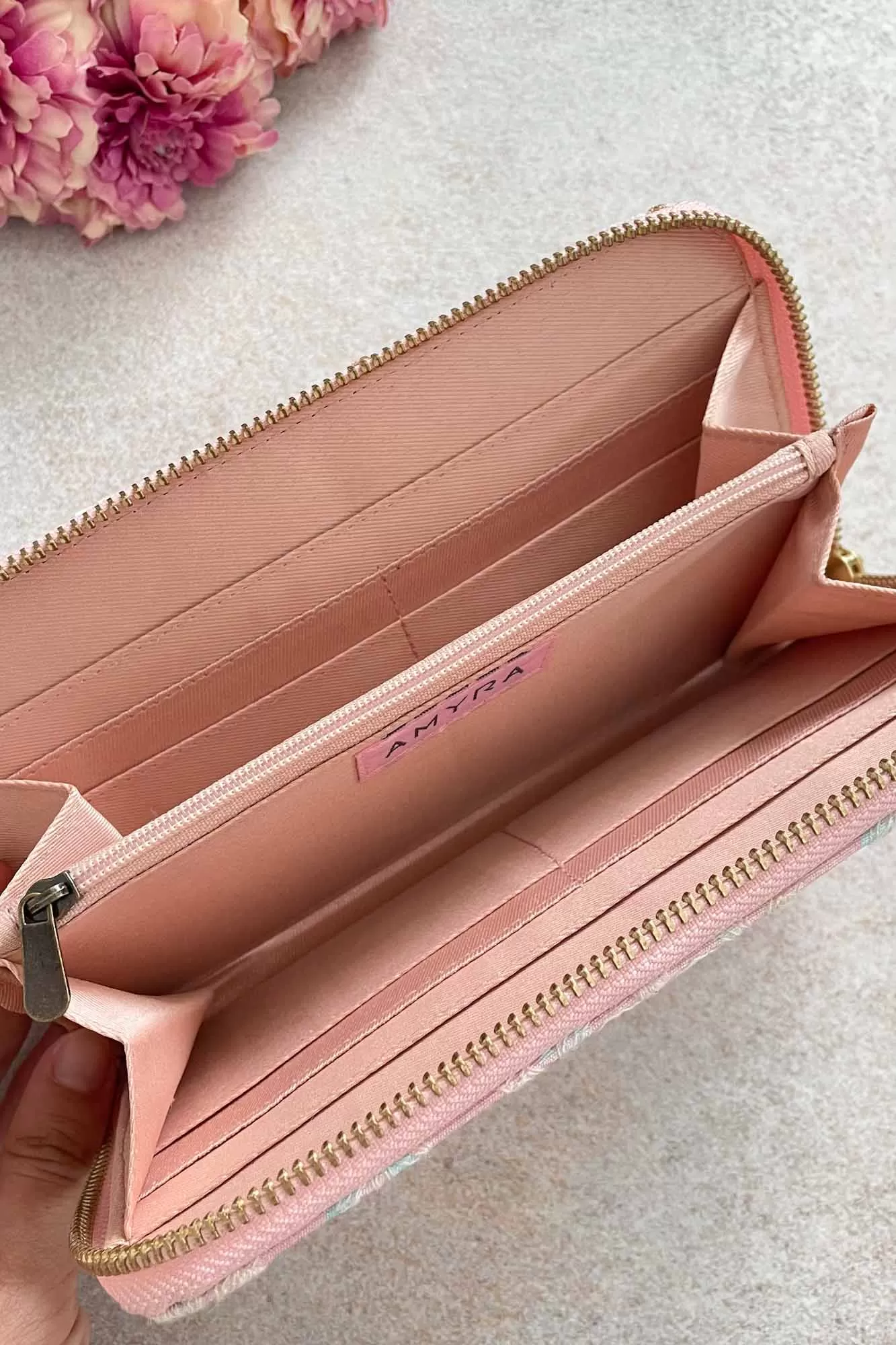 Anaqat wallet - baby pink