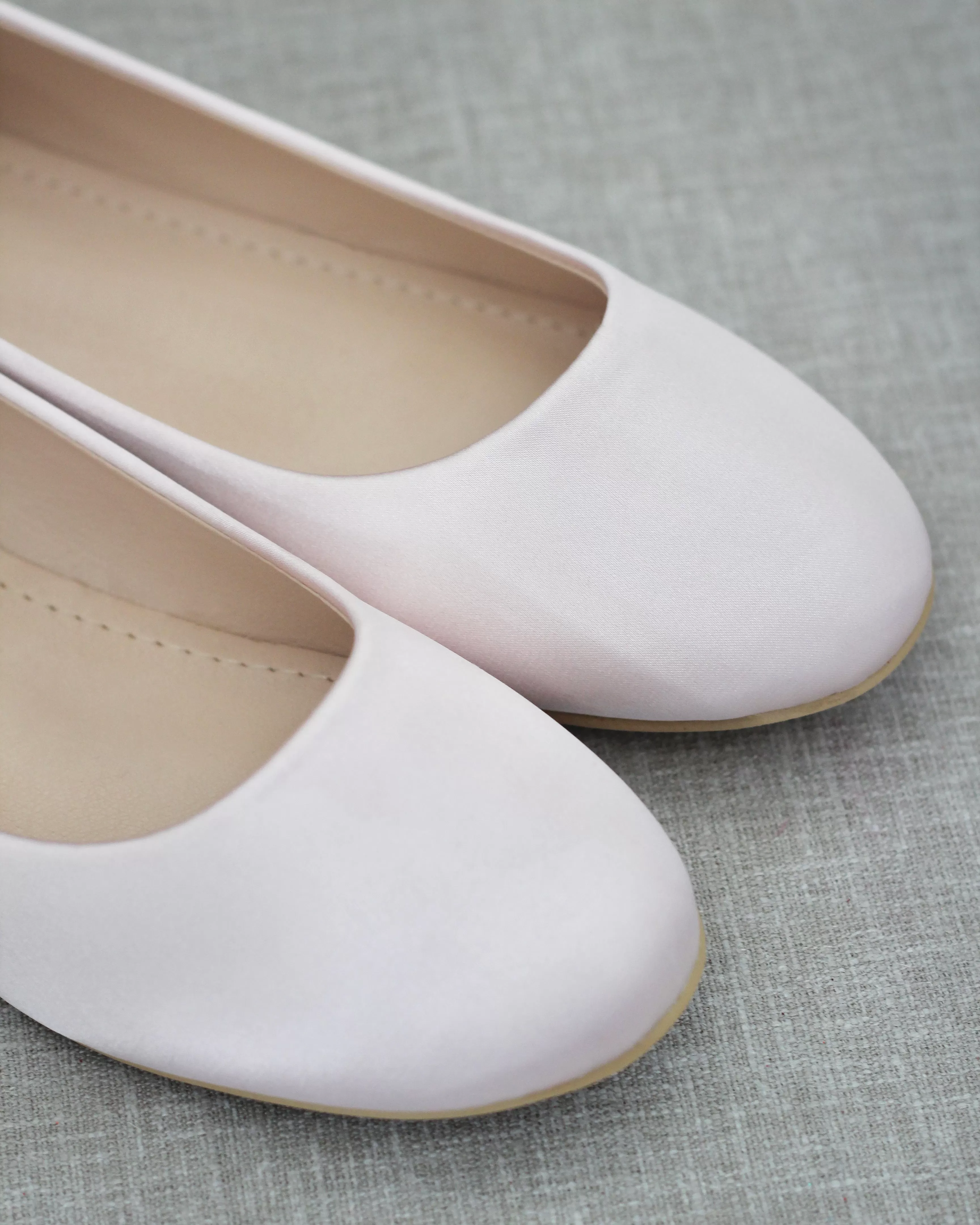 Dusty Pink Round Toe Evening Flat with Pearl Strap