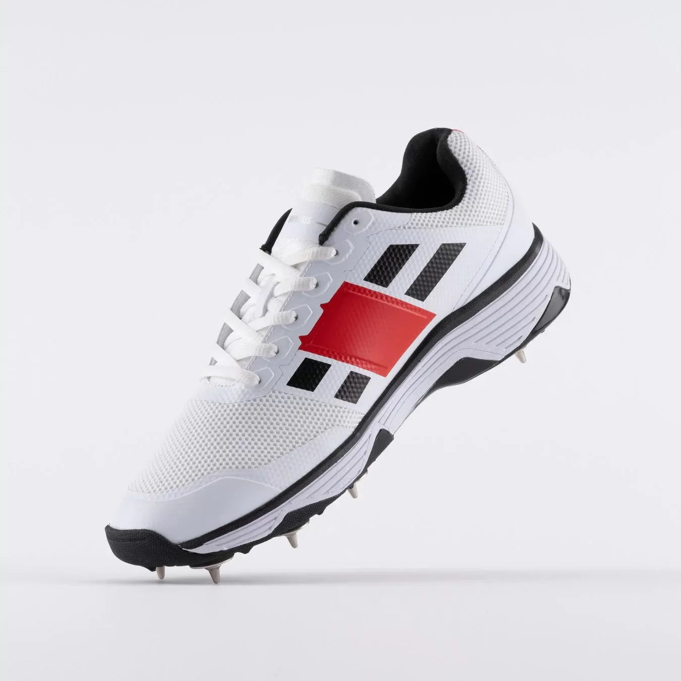 Gray Nicolls Players 2.0 Spike Cricket Shoes