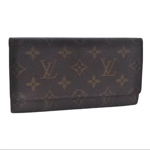 LouisVuittonVintage Monogram Wallet