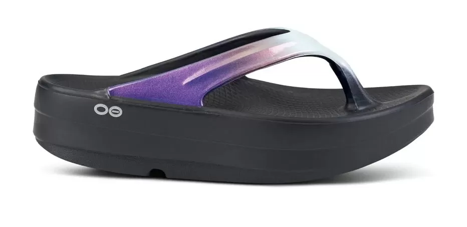 Oofos Women's Oomega Oolala Luxe Recovery Thong Sandal - Calypso