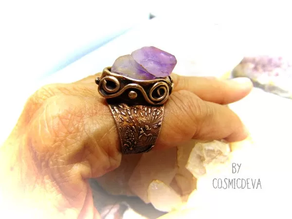 Raw Amethyst Ring , Purple Crystal Statement Gold Bronze Wide Band Ring SIZE US 8 Ring