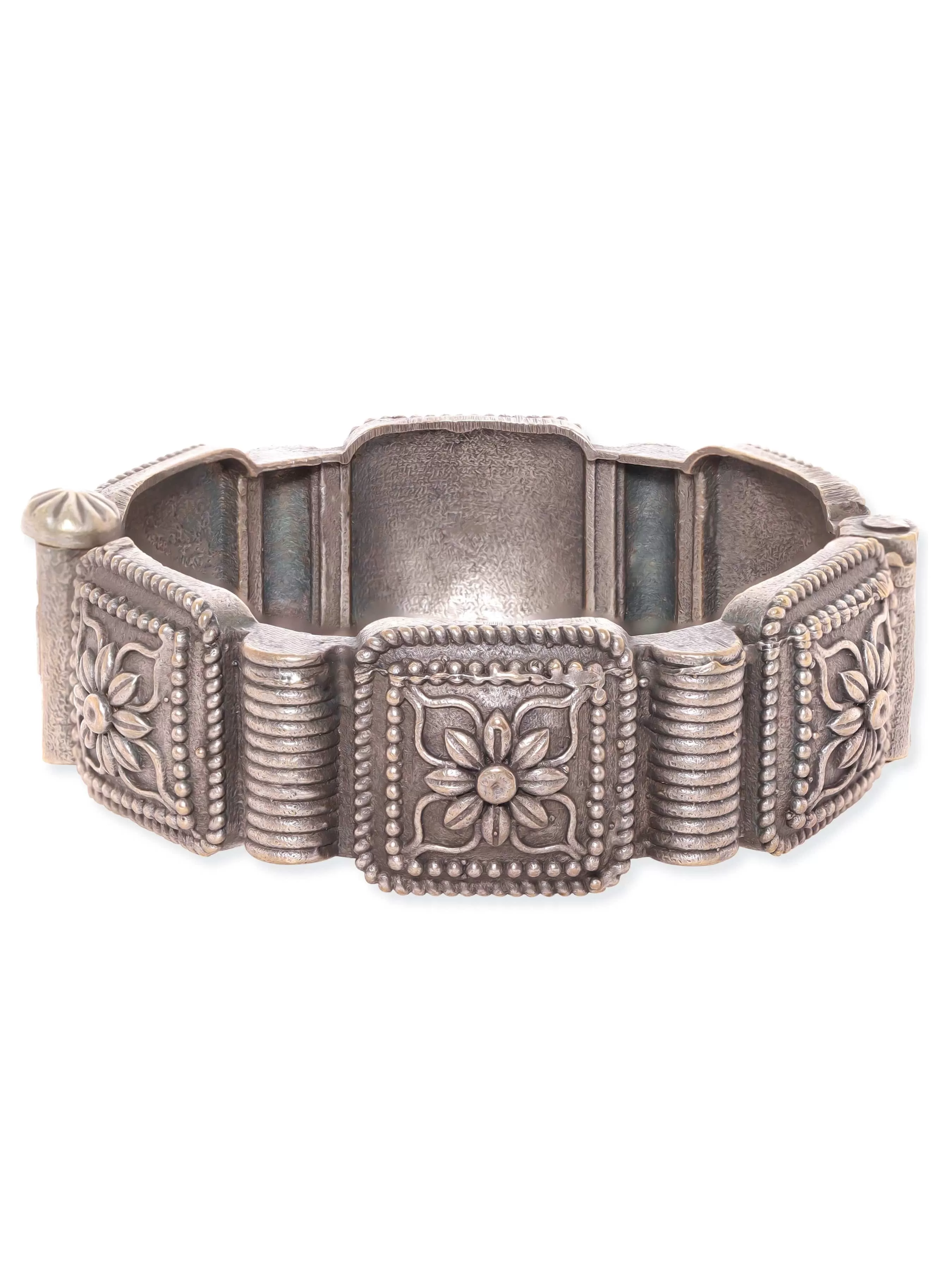 Rubans Floral Whispers Oxidized Silver Plated Kada Bracelet