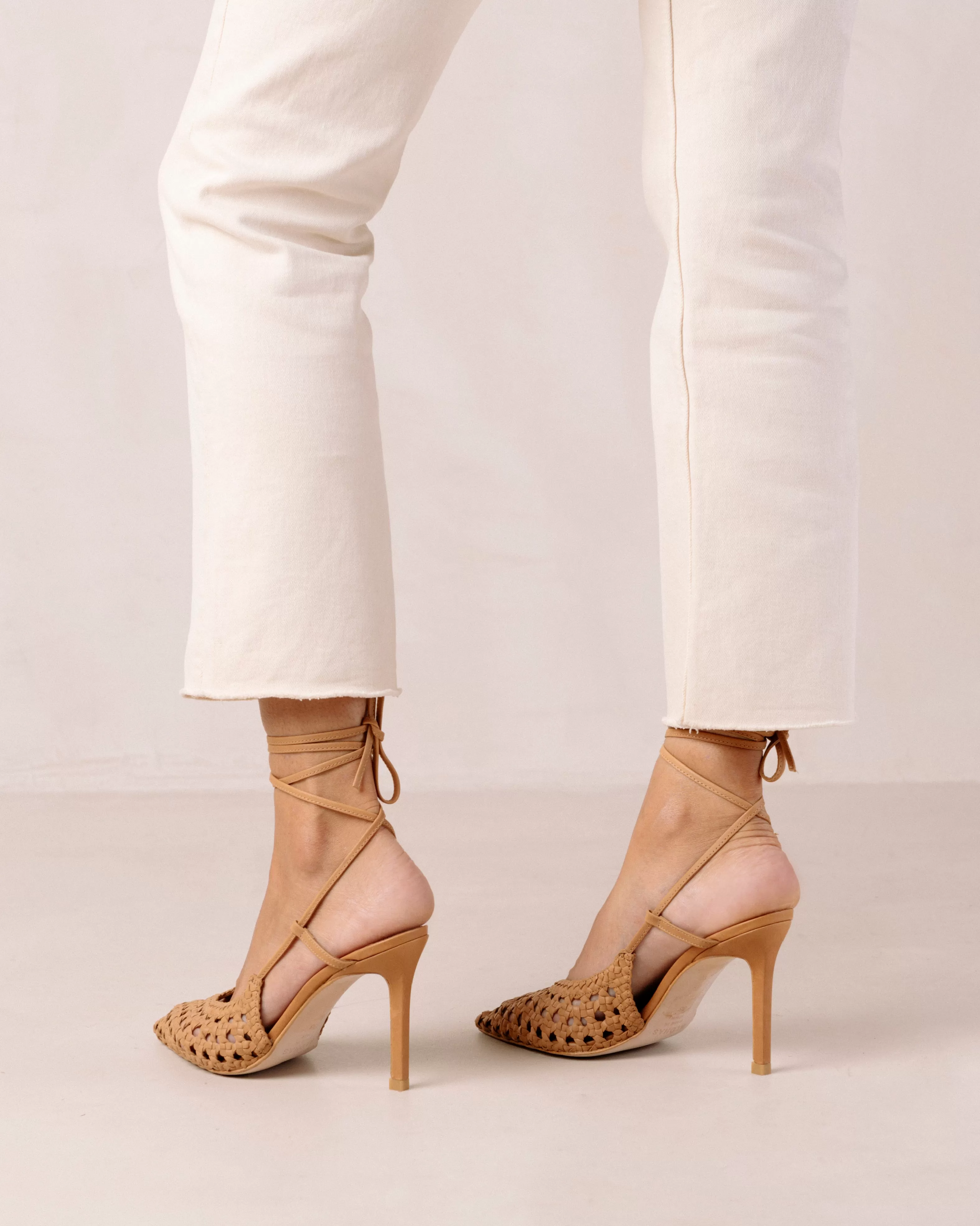 Sandstorm Camel Leather Pumps